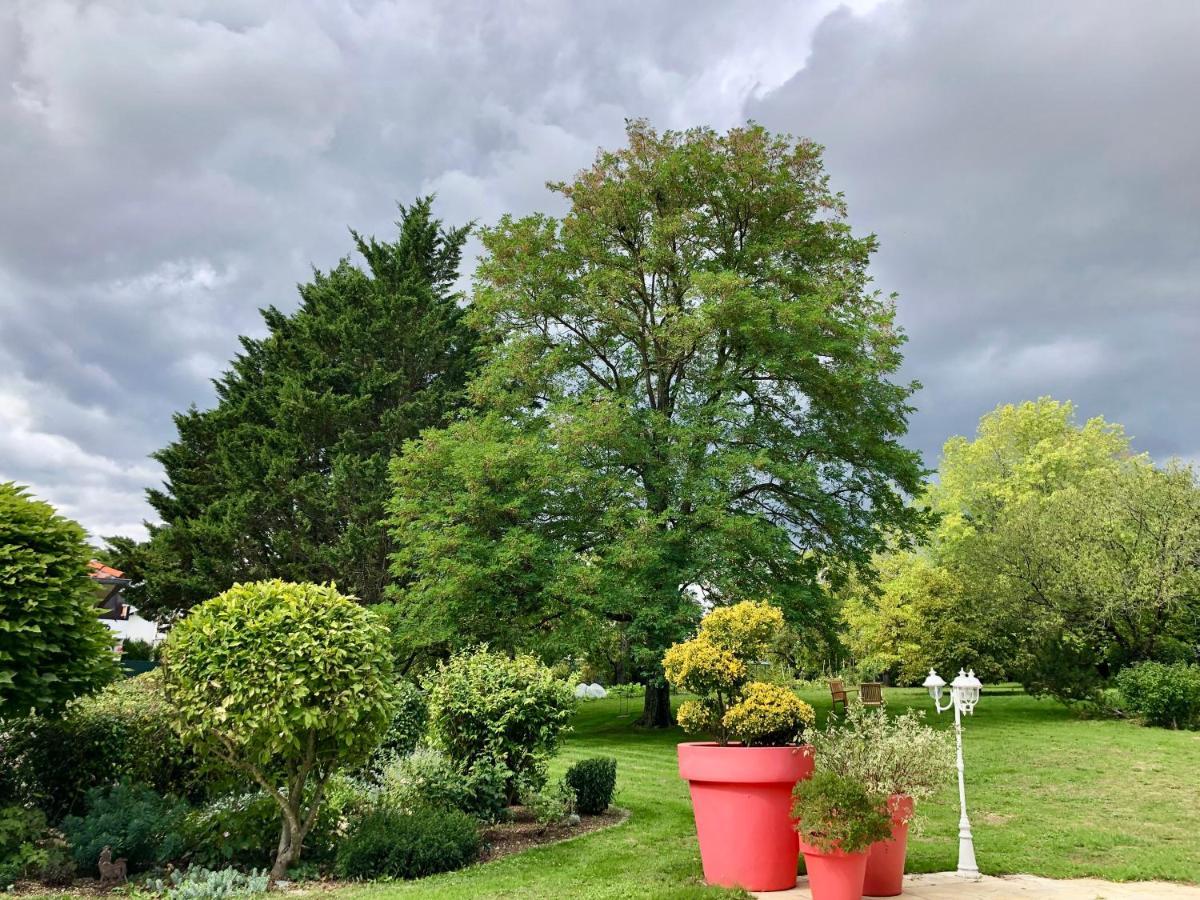 Le Jardin De Fresnes B&B 외부 사진